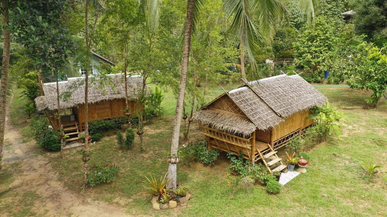 Baan Kon Kan Resort Ko Kut Exterior foto